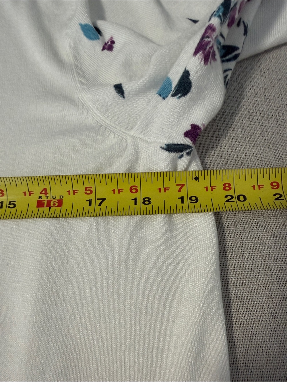 Roz & Ali White Cardigan with Purple Floral Print Size XL. - Picture 8 of 16
